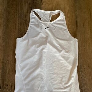 Nike dry fit tank